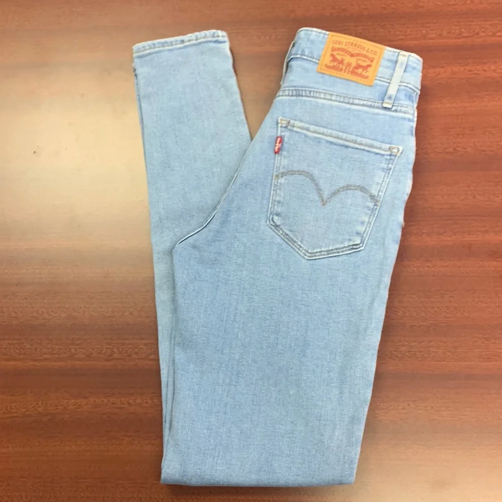 721 NWOT high rise skinny